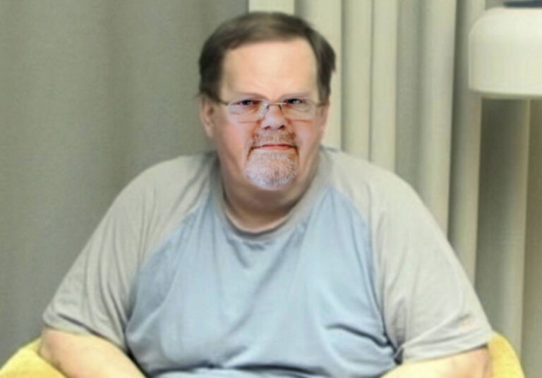 Kalle Moraeus debuterar som seriös skådespelare i ny biopic om Anders Eklund